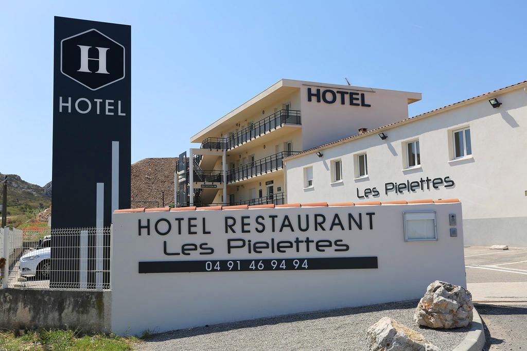 Hôtel Restaurant les Pielettes Le Rove Exterior foto
